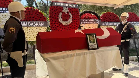 Manisa'da Şehit Polis Cenazesi