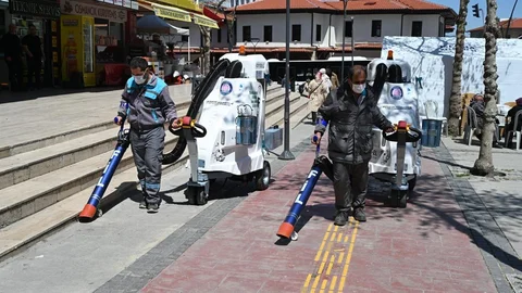 Isparta'da Akülü Süpürgeler Hizmete Girdi