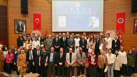 Kastamonu'da Akif ve Cesaret Konuşuldu