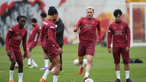 Galatasaray Samsunspor Maçına Hazırlanıyor