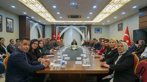 Hakkâri'de Kadına Yönelik Şiddet Toplantısı