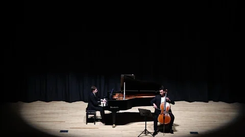 Denizli'de Klasik Müzik Resitali Düzenlendi