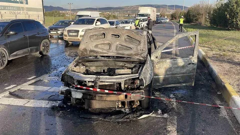 Sivas'ta Alev Alan Otomobil Kullanılamaz Hale Geldi