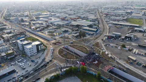Mersin’de Hal Katlı Kavşağı Açıldı