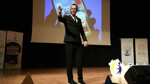 Muğla'da Eğitimde Yapay Zeka Konferansı