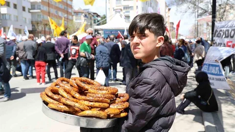 Sivas'ta 1 Mayıs Kutlaması