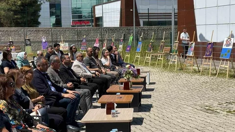 Diyarbakır'da Bahar Şenliği Düzenlendi