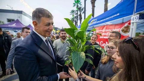 İzmir'de Bahar Festivali Başlıyor