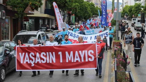 Aydın'da İşçi Yürüyüşü Gerçekleşti