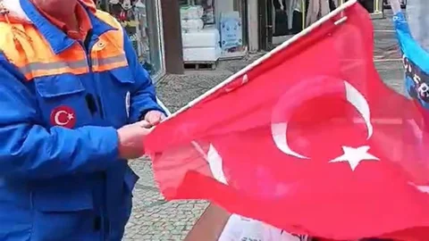 Edirne'de Türk Bayraklarına Tepki