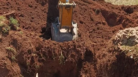Yozgat'ta Çukura Düşen İnek Kurtarıldı
