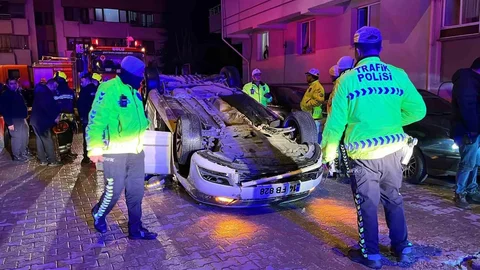 Bolu'da Araç Taklaya Girdi