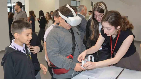 Tepebaşı'nda Çocuk Zirvesi Tamamlandı