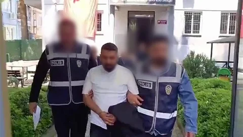 Bursa'da İki Şahıs Yakalandı