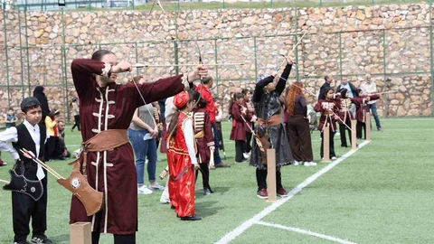 Elazığ'da Okul Sporları Heyecanı