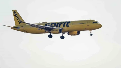 Spirit Airlines Faaliyetlerini Durdurdu