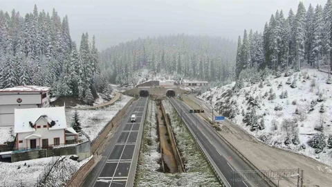 Ilgaz Dağı Mayıs Ayında Karla Kaplandı