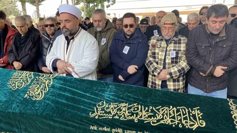 Tülay Özer Son Yolculuğuna Uğurlandı