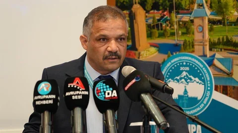 Kayseri'de Mustafa Keser'e Tepkiler Yağdı
