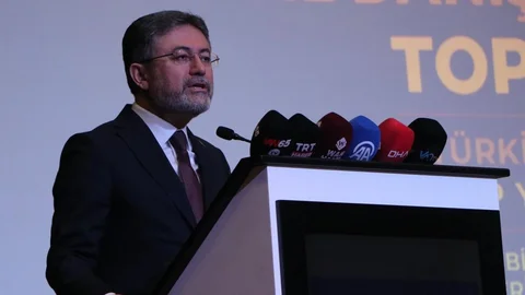 Bakan Yumaklı: "Erdoğan Soykırıma ‘Dur’ Dedi" - VAN