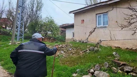Kırıkkale'de Toprak Kayması Olayı