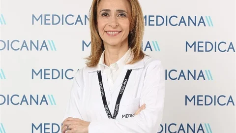 Bursa'da Göz Sağlığı İçin Makyaj Uyarısı