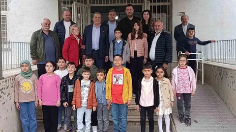 Çermik'te Öğrencilere Kırtasiye Desteği