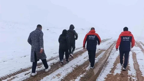Çorum'da Kar Sebebiyle Mahsur Kalma Olayı