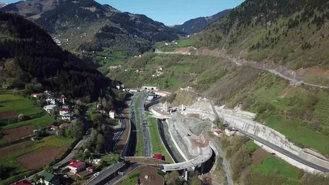 Karadeniz'in Zigana Tüneli'nde 5 Milyon Araç Geçti