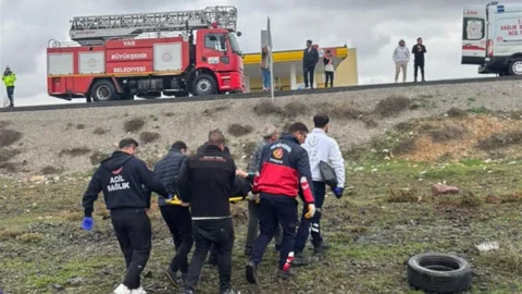 Çaldıran'da Trafik Kazası