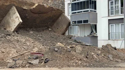 Tokat'ta İstinat Duvarı Çöktü