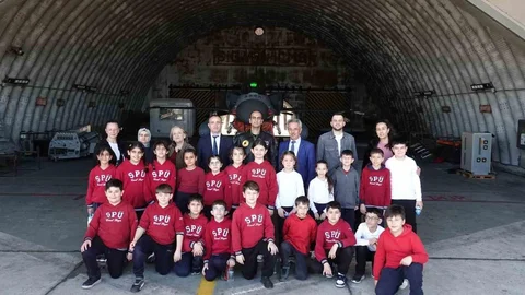 Bandırma'da Çocuklara Askeri Üs Ziyareti