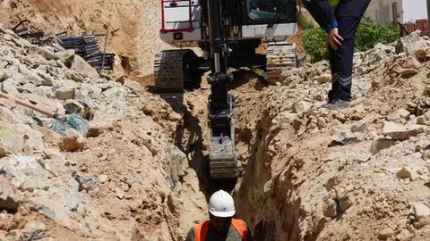 Muğla Gökova'da Kanalizasyon Hattı Yapılıyor