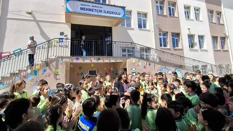 Güldane Öğretmen'e Duygusal Veda