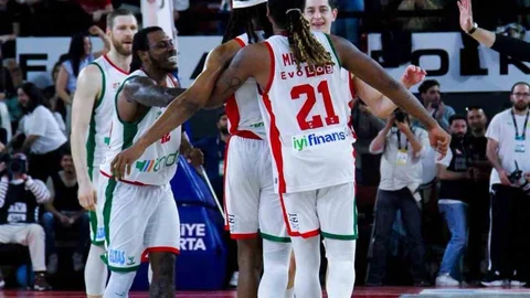 Karşıyaka Basketbol'un Kümede Kalma Mücadelesi Zorlaştı
