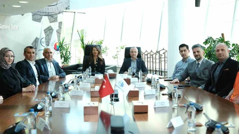 Ankara'daki Matbaa Öğrencileri Köln'de Staj Yaptı