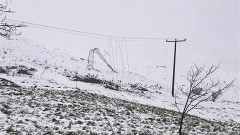 Dodurga'da Fırtına ve Kar Yağışı Etkili Oldu