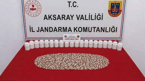 Uyuşturucu Tacirleri Aksaray'da Yakalandı