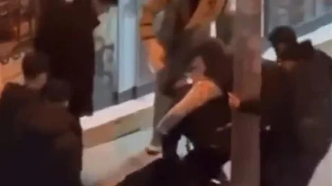Pendik'te Dört Kişinin Darp Anları Görüntülendi