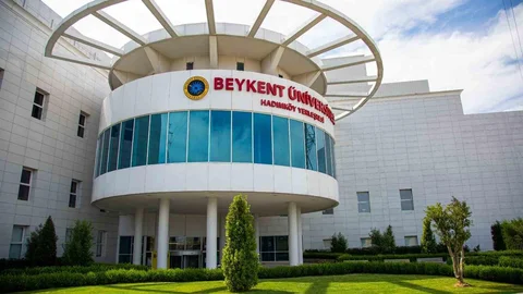 İstanbul Beykent Üniversitesi'ne Akreditasyon Geldi