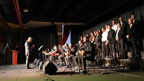 Yunusemre'de Anadolu Türküleri Konseri