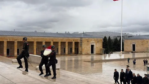 Rusya Büyükelçisi Anıtkabir’i Ziyaret Etti