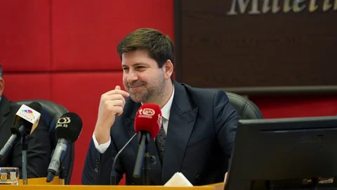 Tarsus’ta Amatör Kulüplere Büyük Destek ve Amfi Tiyatro Projesi Meclisten Geçti