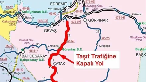 Çatak Yolu Araç Trafiğine Kapandı
