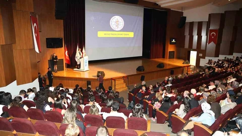 Geleceğin Veteriner Hekimleri Beyaz Önlük Giydi