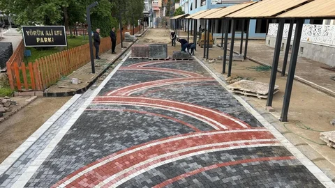 Yenipazar'da Yol Yenileme Çalışmaları Devam Ediyor