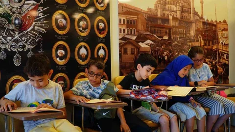 Kağıthane'de Yaşam Beceri Atölyeleri Devam Ediyor