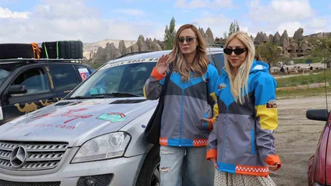 Kapadokya'da Dostluk Yolculuğu