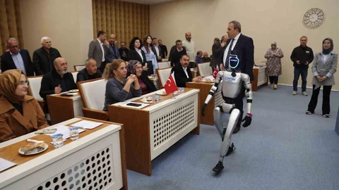 Canik’te Robot Meclis Toplantısı Yapıldı