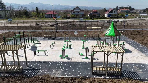Miliç Sahili Yaza Hazırlanıyor